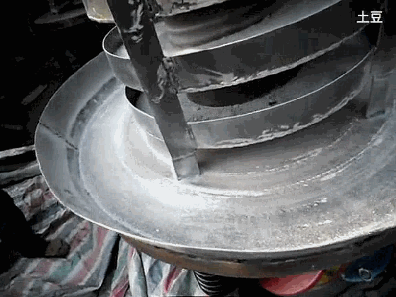 振動式物料提升機(jī)工作原理 振動式物料提升機(jī)工作原理