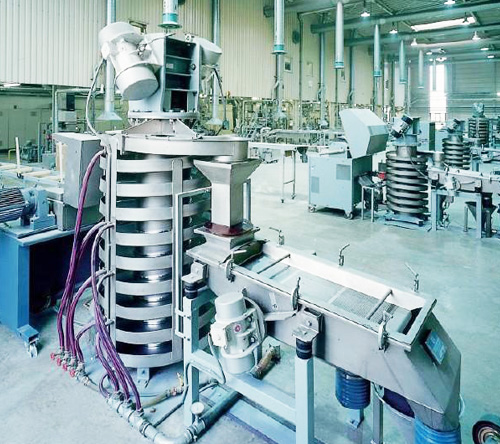 垂直振動提升機(jī) 垂直振動提升機(jī)