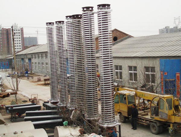 垂直振動提升機(jī)圖片