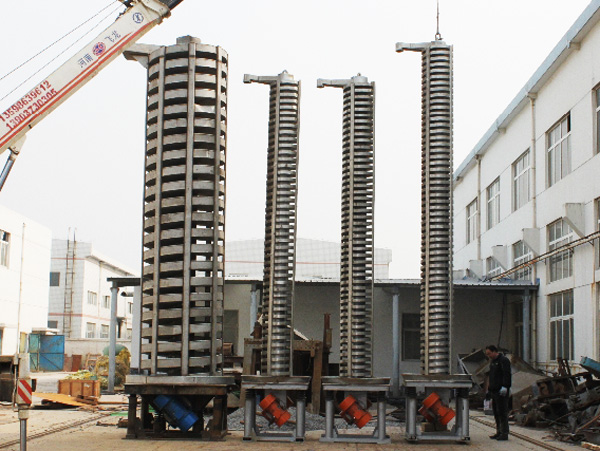 垂直振動提升機(jī)圖片