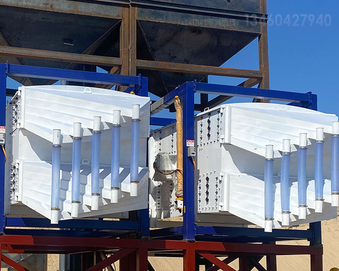 河南新鄉(xiāng)方形搖擺篩廠家哪家好？為你分析一下！