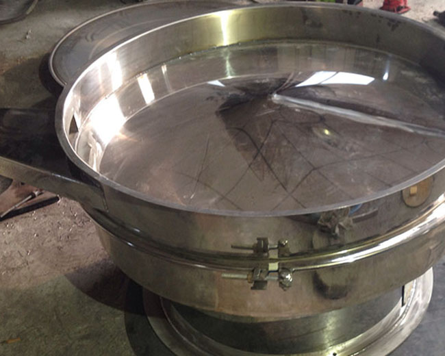 圓形振動(dòng)篩品牌廠家有哪些，各型號(hào)分別多少錢(qián)