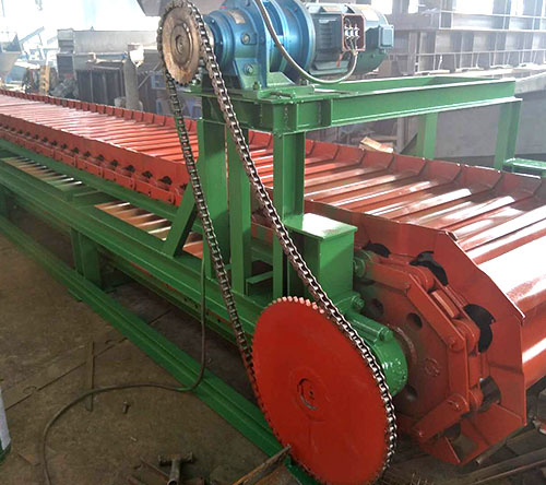 板式鏈條輸送機(jī) 板式鏈條輸送機(jī)