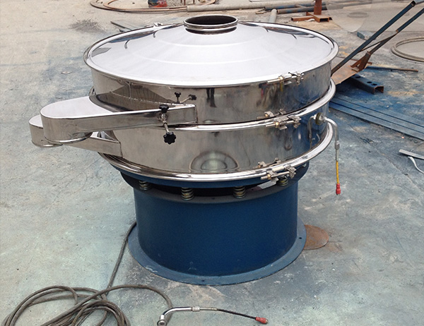 1米振動篩圓篩跟方篩對比處理能力能差多少！