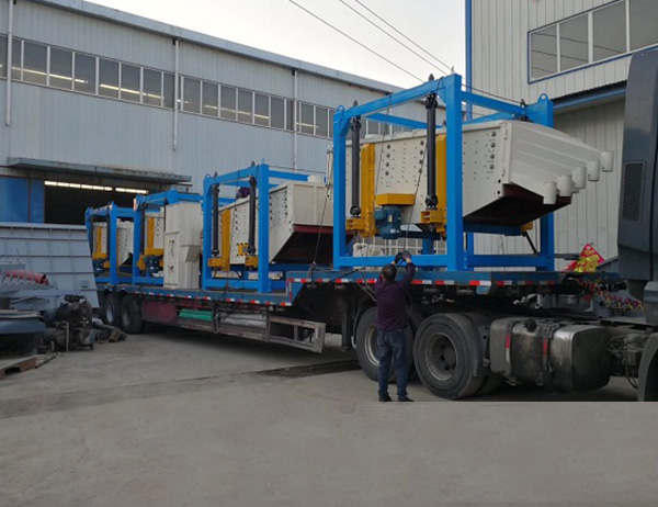 石英砂搖擺篩一般應(yīng)用在板材砂、石油砂、樹(shù)脂砂