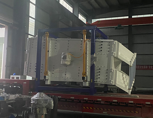 篩樹脂砂處理量100噸一小時(shí)，精度90%以上用什么篩機(jī)？