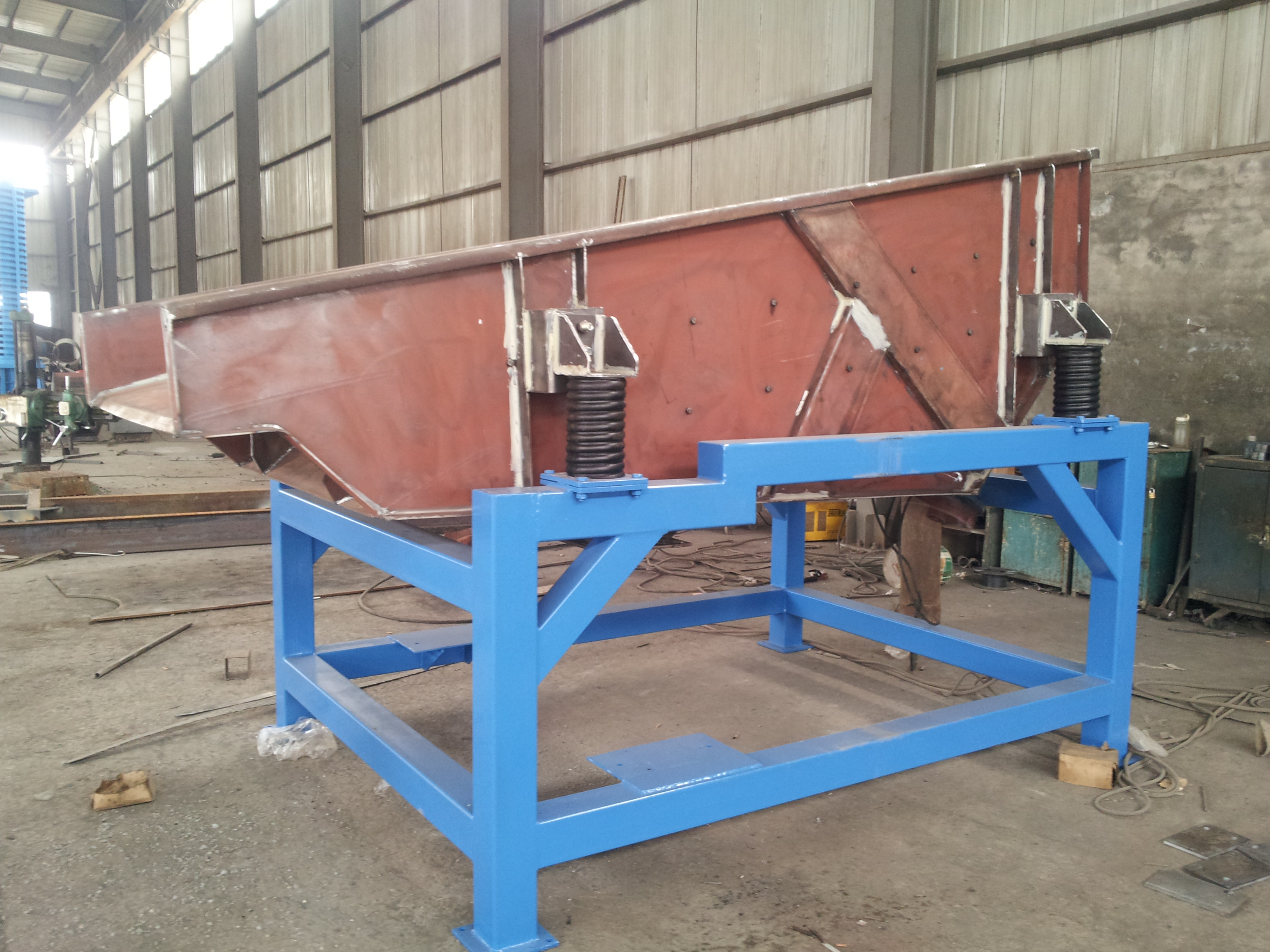 120目珍珠砂分目篩選擇直線振動(dòng)分級篩合適