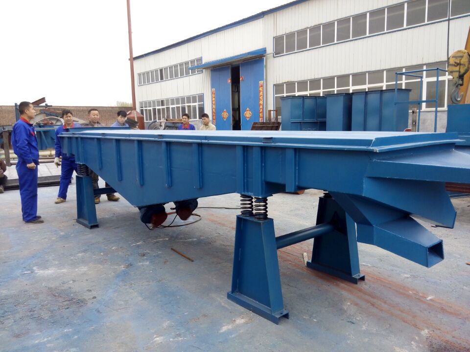 鈣粉、滑石粉長方形直線振動篩效果好