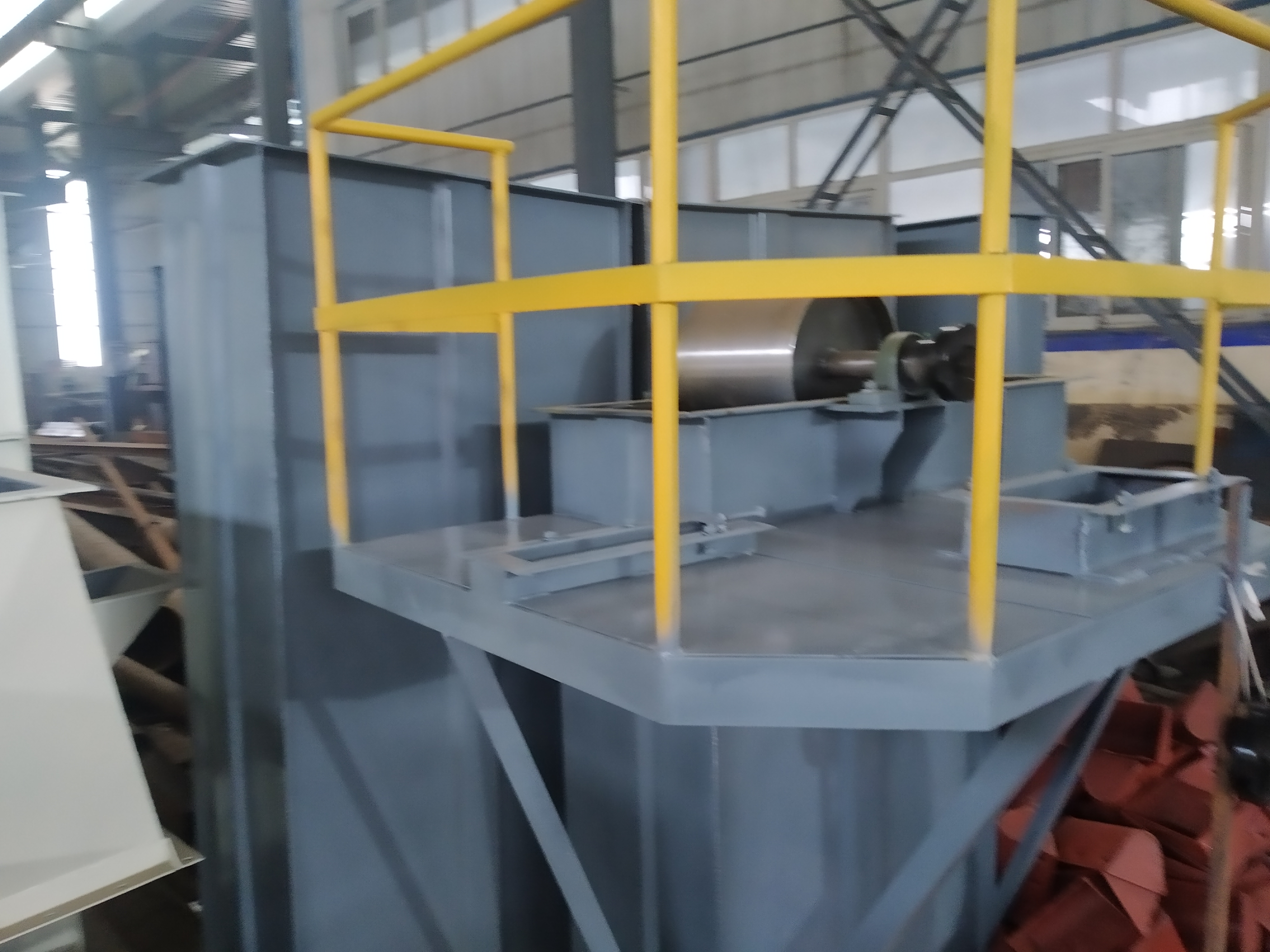 粉煤灰、煤渣垂直提升機(jī)選擇斗式提升機(jī)效果好